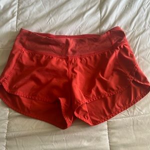 Lululemon shorts size 4
